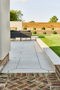 garden landscapers in essex | patio design |small garden ideas | patio ideas | garden edging ideas | outdoor kitchens | outdoor fire pits | garden design ideas | patio inspiration Garden landscapers Driveway installers Landscapers in essex Garden designers Paving contractors Garden design Paving contractors near me Garden designers near me Garden landscapers near me Elite paving