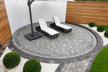 Garden design | Aura Block paving | cobbled pavers | porcelain paving | quartz porcelain | grey paving | porcelain slabs Garden landscapers Driveway installers Landscapers in essex Garden designers Paving contractors Garden design Paving contractors near me Garden designers near me Garden landscapers near me Elite paving