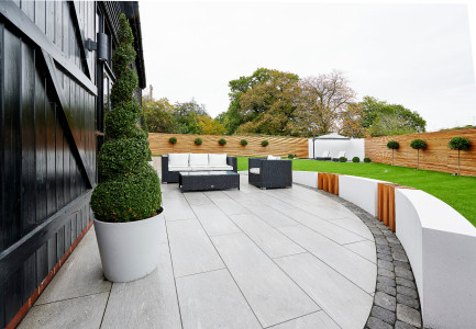 Garden design | Aura Block paving | cobbled pavers | porcelain paving | quartz porcelain | grey paving | porcelain slabs Garden landscapers Driveway installers Landscapers in essex Garden designers Paving contractors Garden design Paving contractors near me Garden designers near me Garden landscapers near me Elite paving